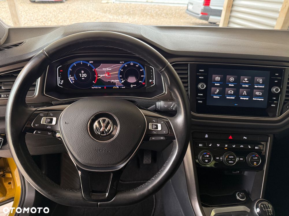 Volkswagen T-Roc 1.5 TSI ACT Premium - 24