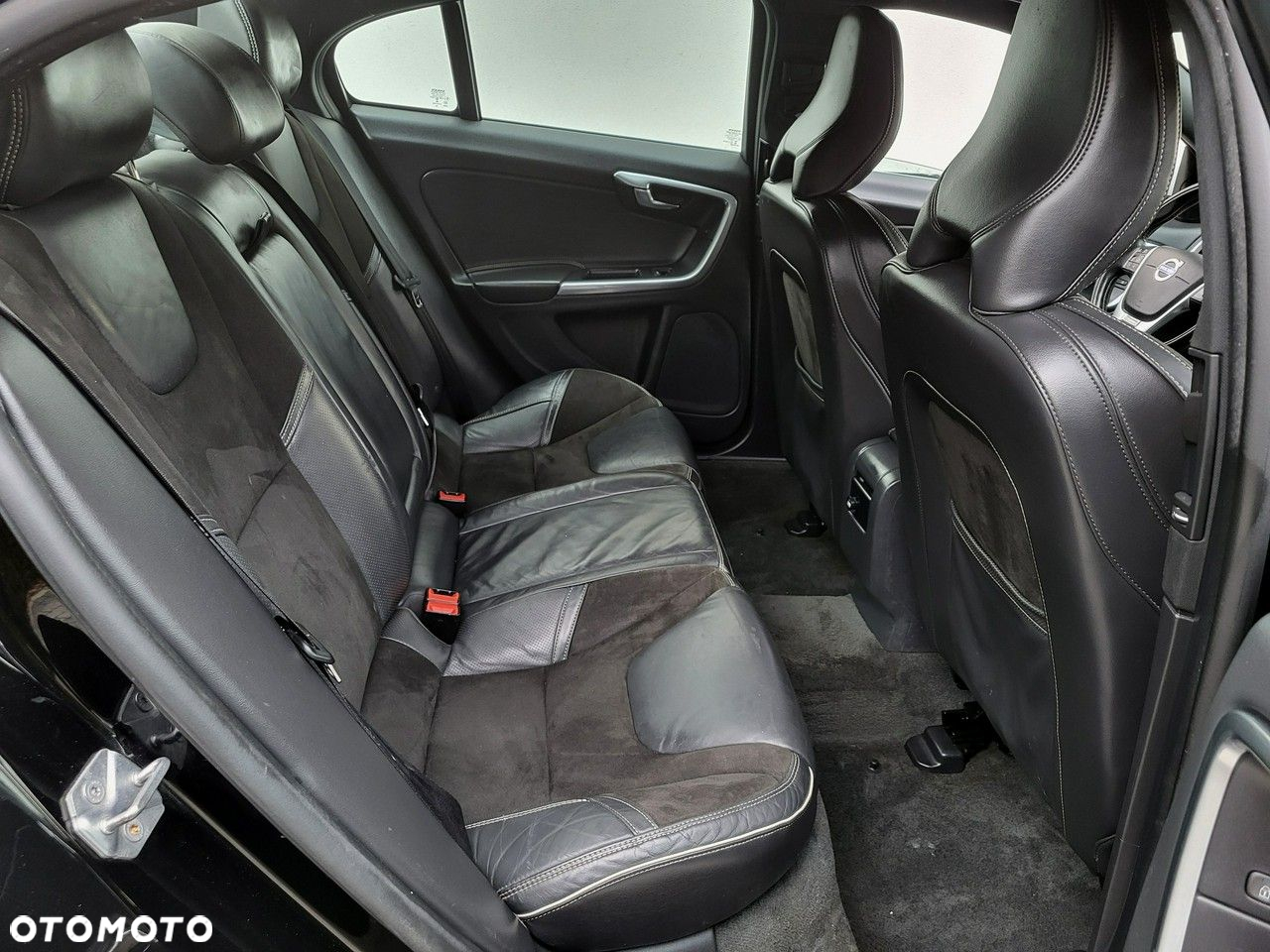 Volvo S60 - 15