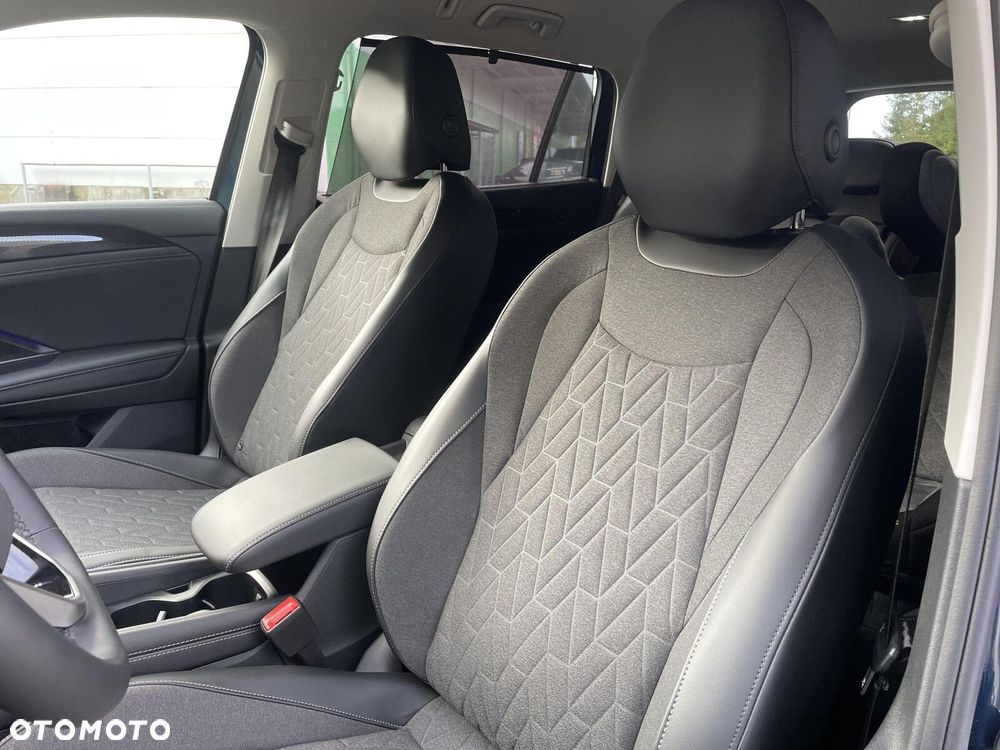 Volkswagen Tayron 2.0 TSI 4Mot Life Plus DSG - 11