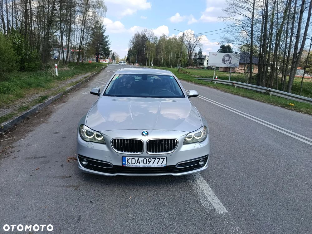 BMW Seria 5 520d xDrive Luxury Line - 3