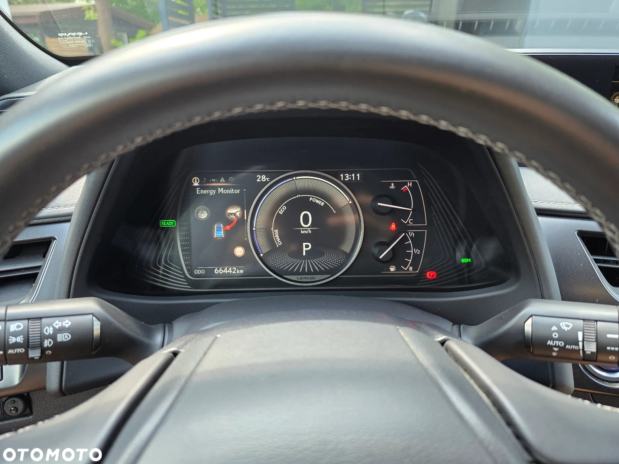 Lexus UX 250h GPF F Impression 2WD - 13