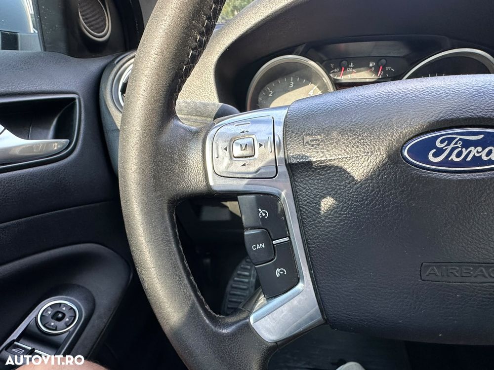 Ford Mondeo 2.0 Duratorq TDCi Powershift Titanium - 15