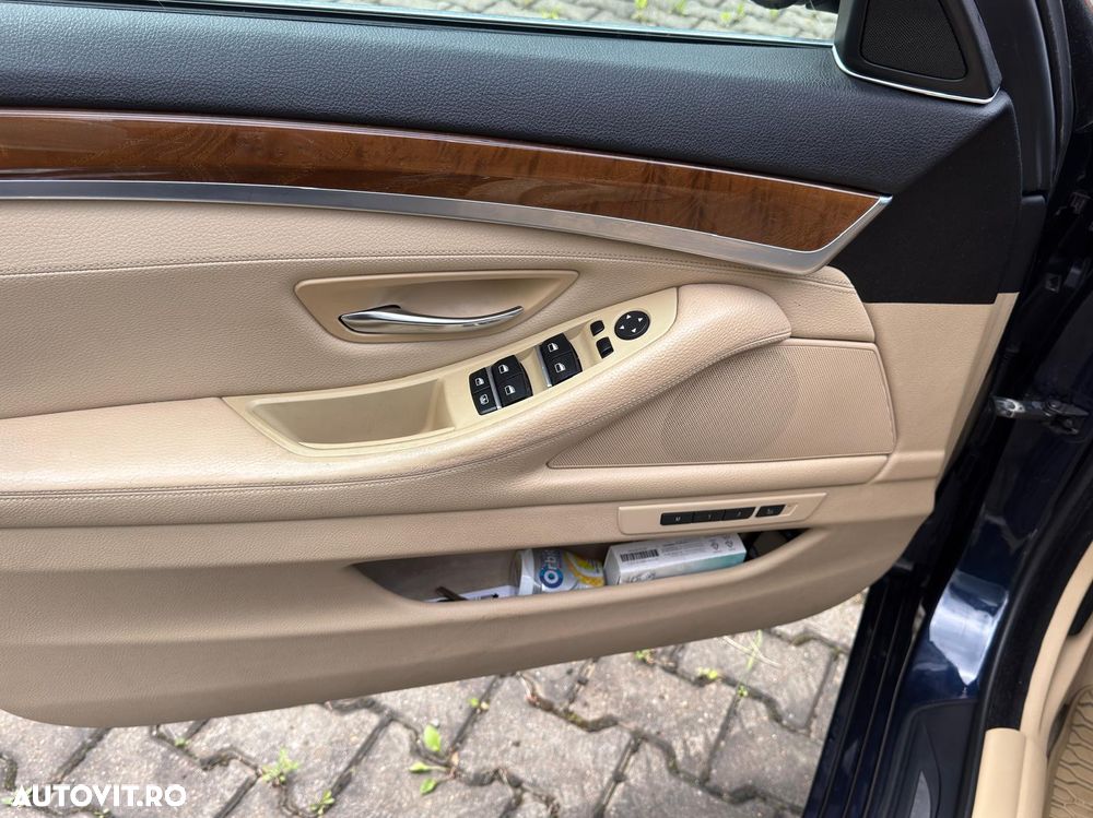 BMW Seria 5 525d xDrive Sport-Aut. - 20