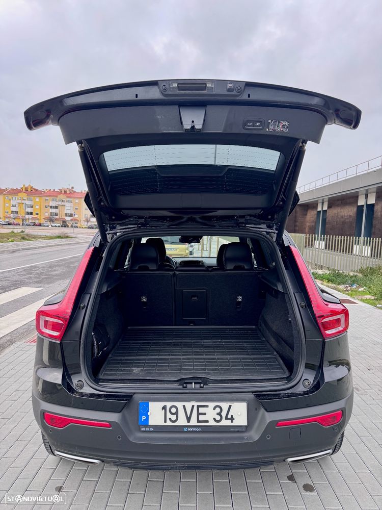 Volvo XC 40 2.0 D3 R-Design Geartronic - 17