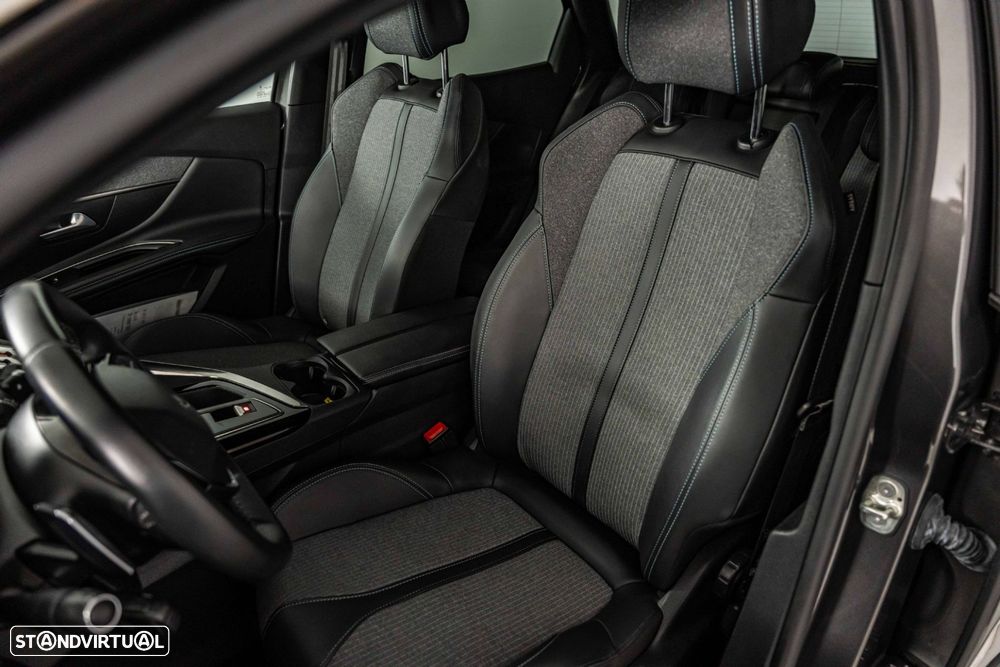 Peugeot 3008 1.6 Hybrid Allure Pack e-EAT8 - 10