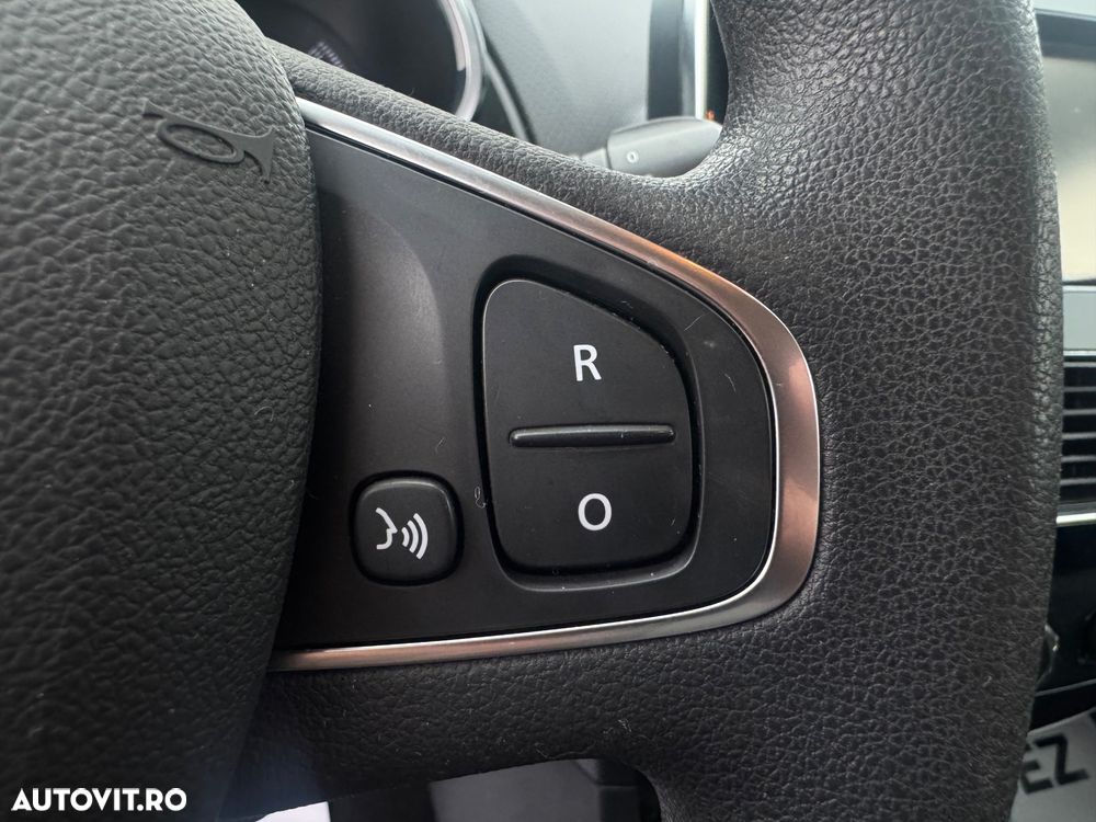 Renault Clio Grandtour Energy dCi 90 Business - 19