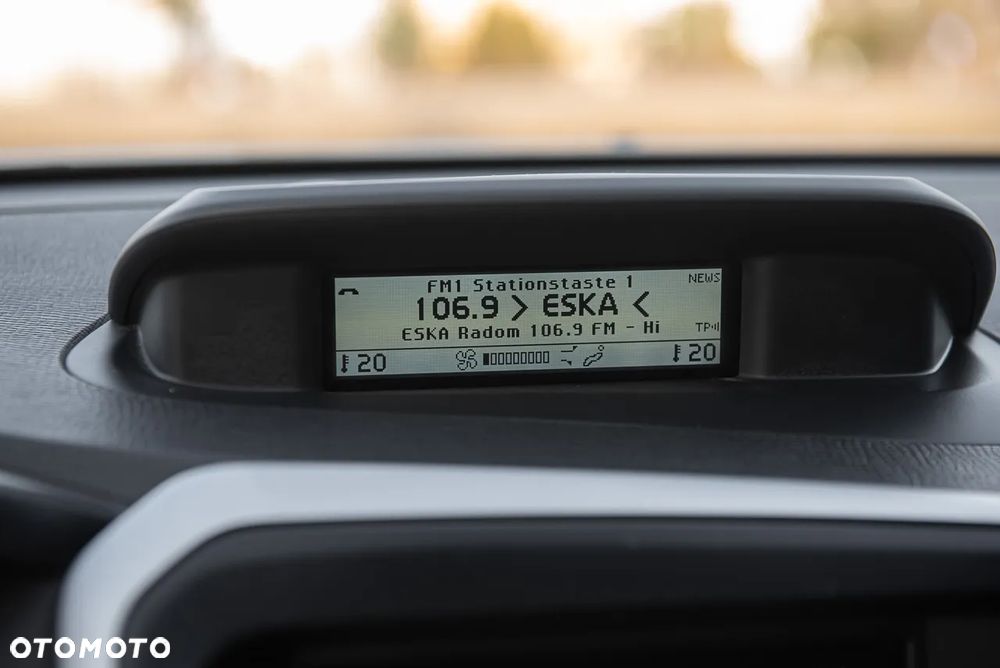 Volvo XC 60 T6 AWD Momentum - 21