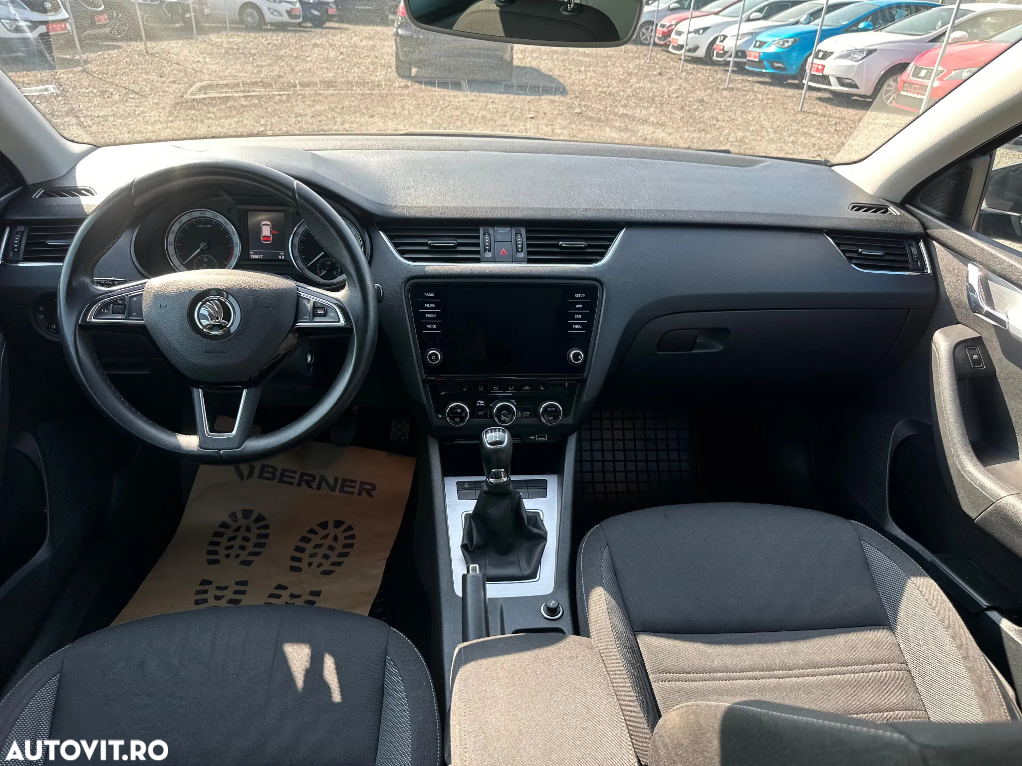 Skoda Octavia Combi Diesel 1.6 TDI Style - 24