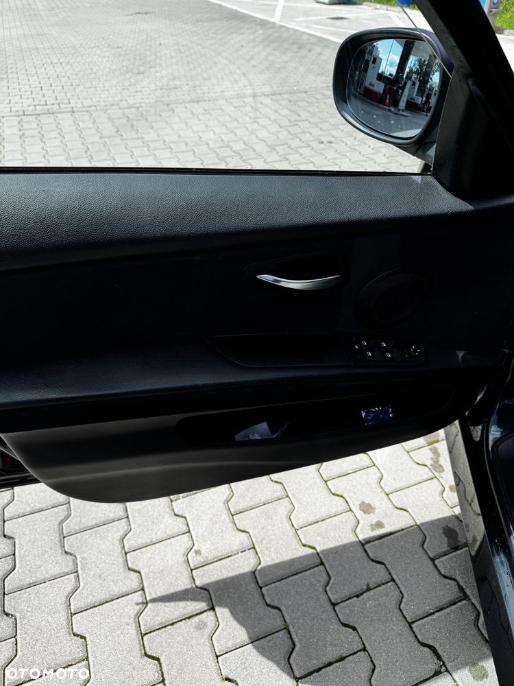 BMW Seria 3 320i - 18