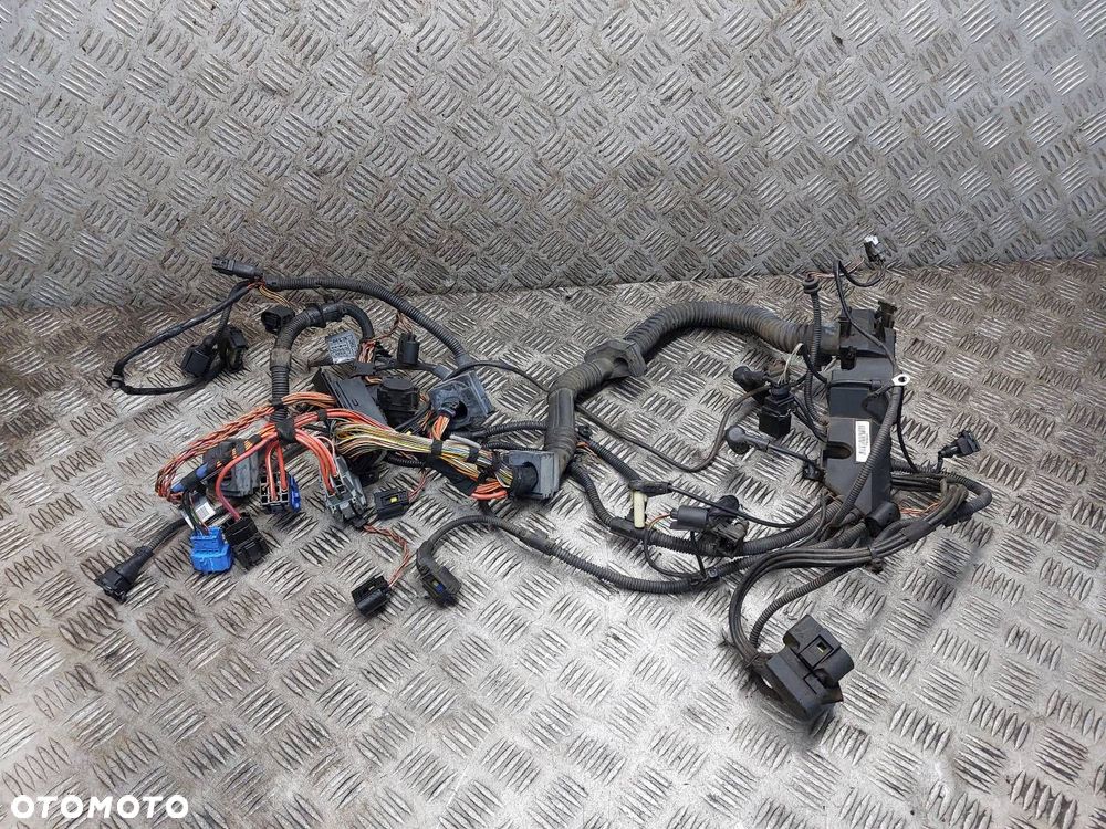 WIĄZKA OKABLOWANIE SILNIKA BMW E90 318d 2.0 D 779682801 779765201 - 1