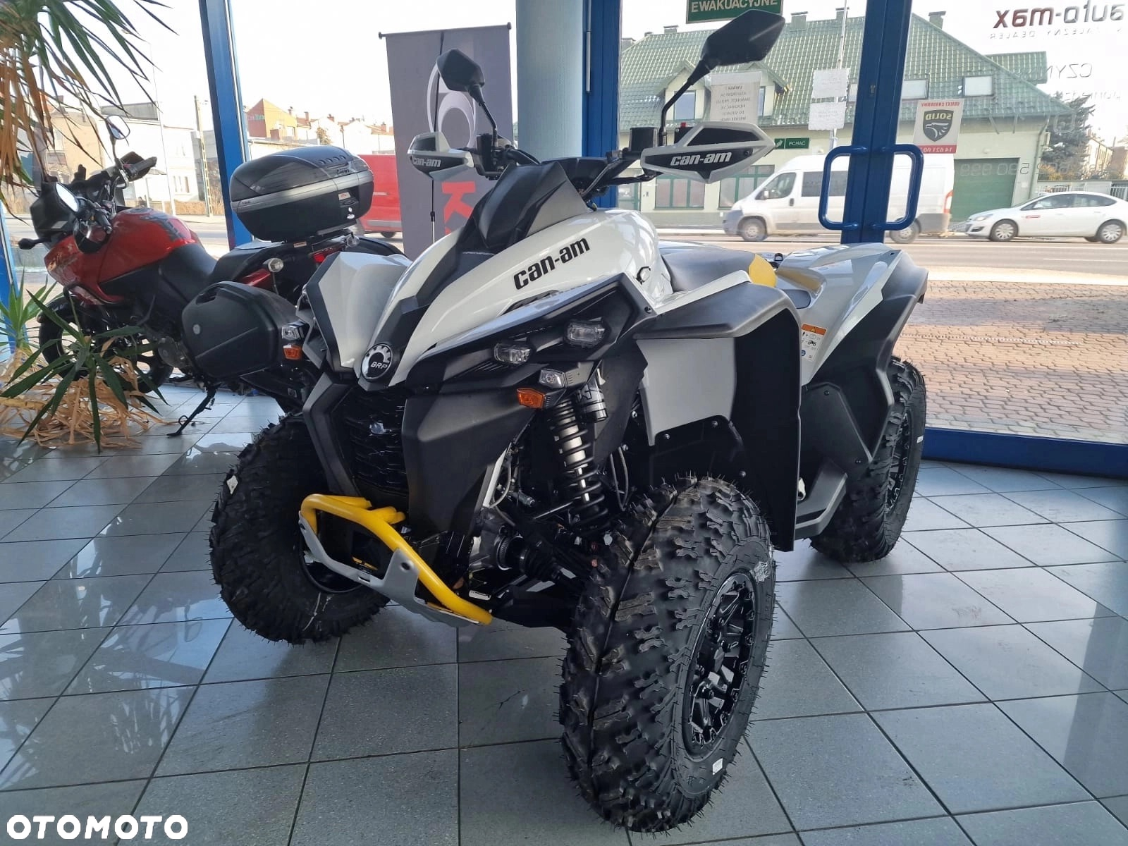 Can-Am Renegade - 7