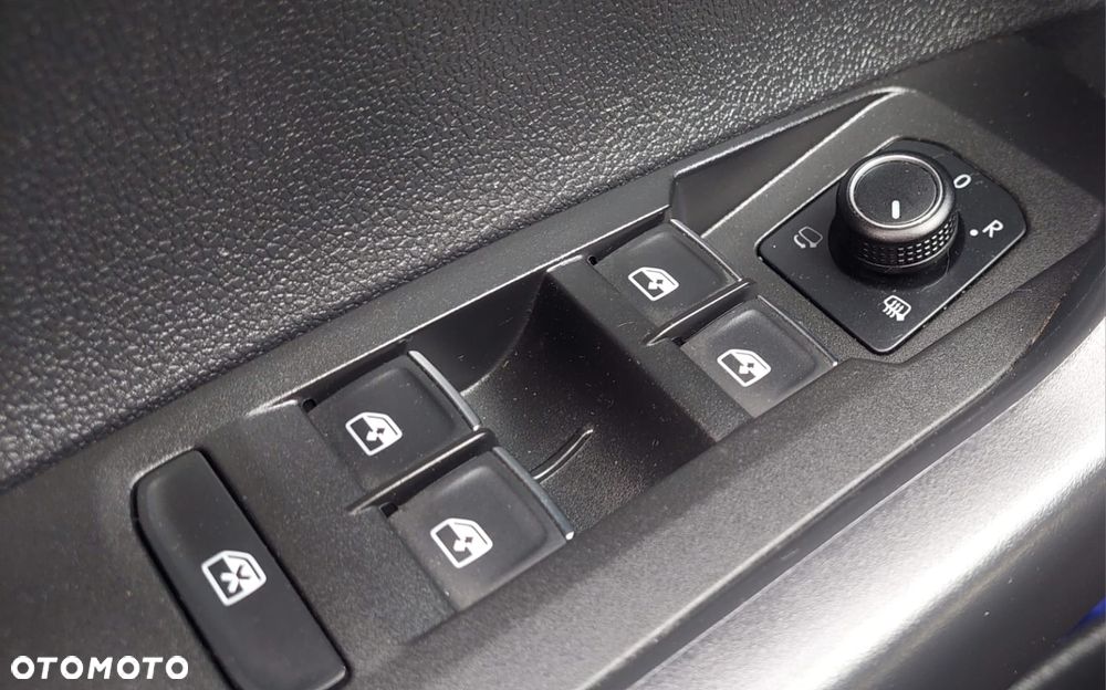 Volkswagen Polo 1.0 TSI OPF Highline - 24