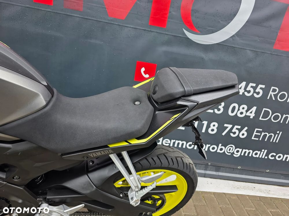 Yamaha MT - 8