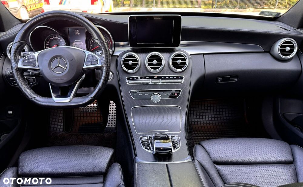Mercedes-Benz Klasa C 200 4-Matic 9G-TRONIC - 21