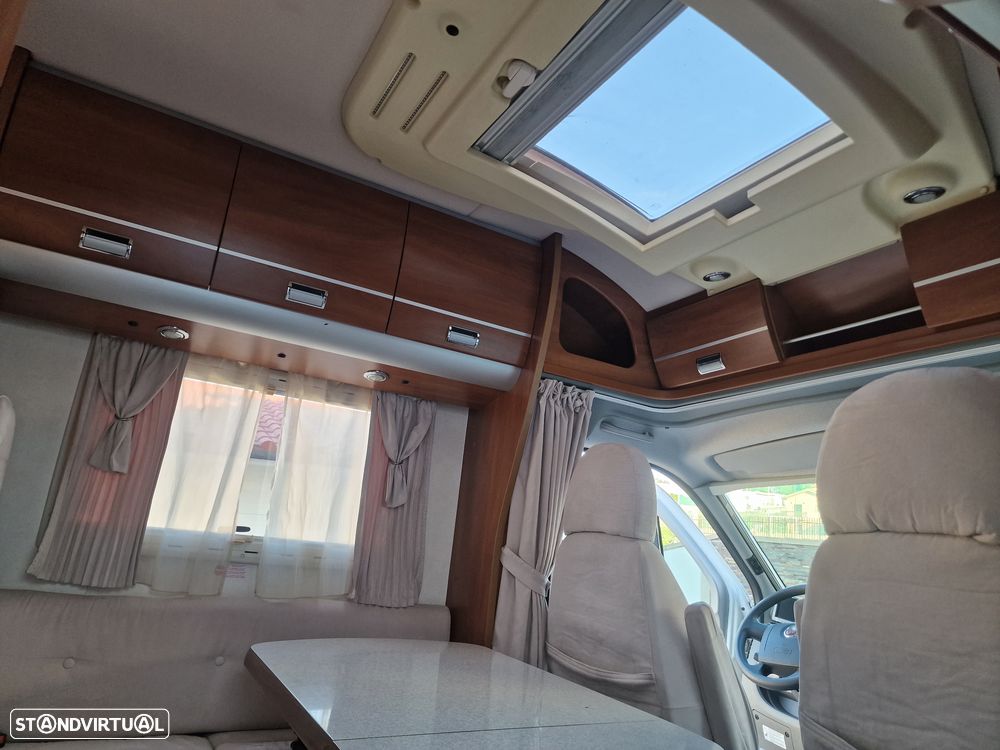 Laika Kreos 3010 cama transversal garagem grande - 13