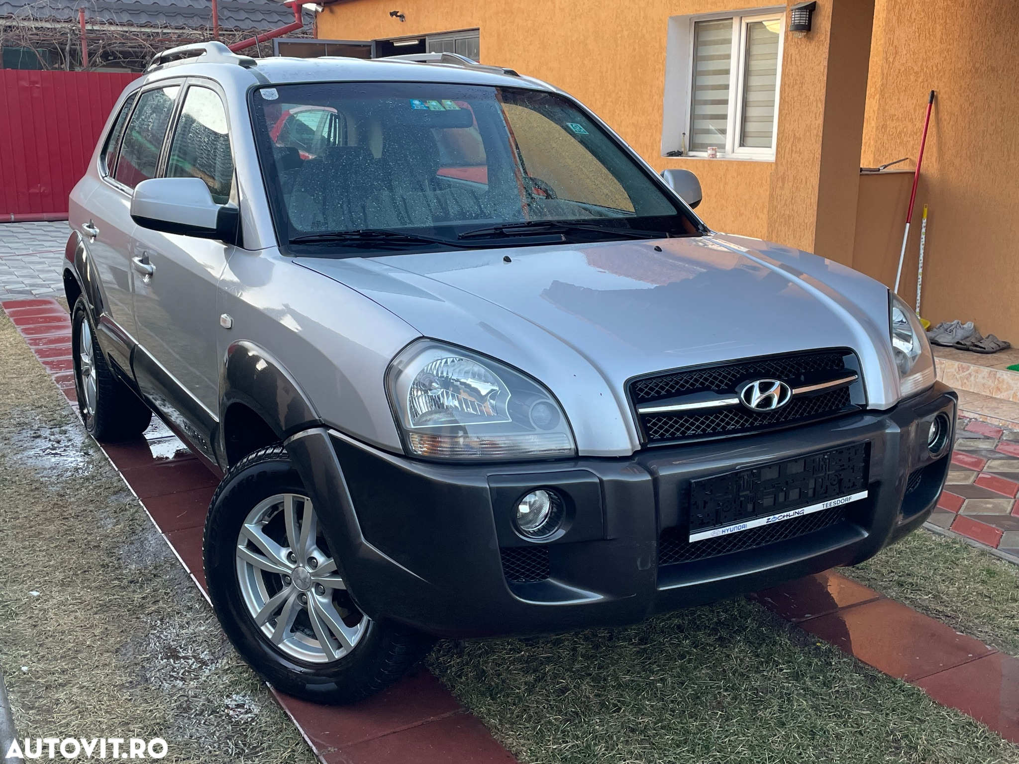Hyundai Tucson 2.0 CRDI VGT 4WD - 33