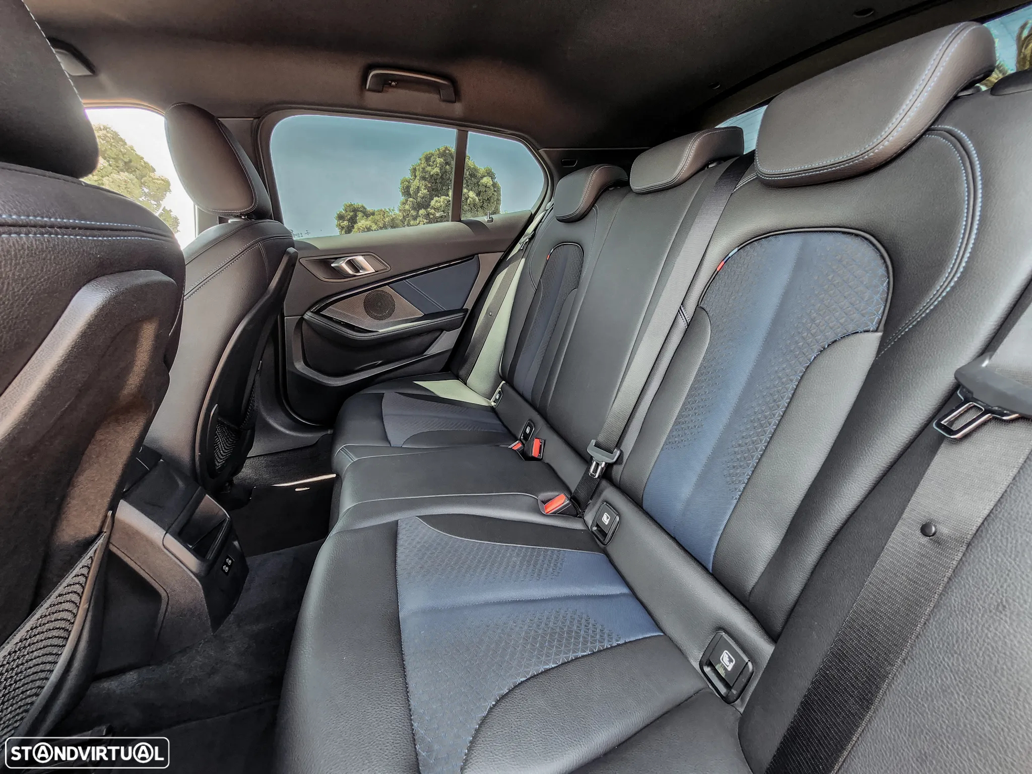 BMW 116 d Pack M - 8