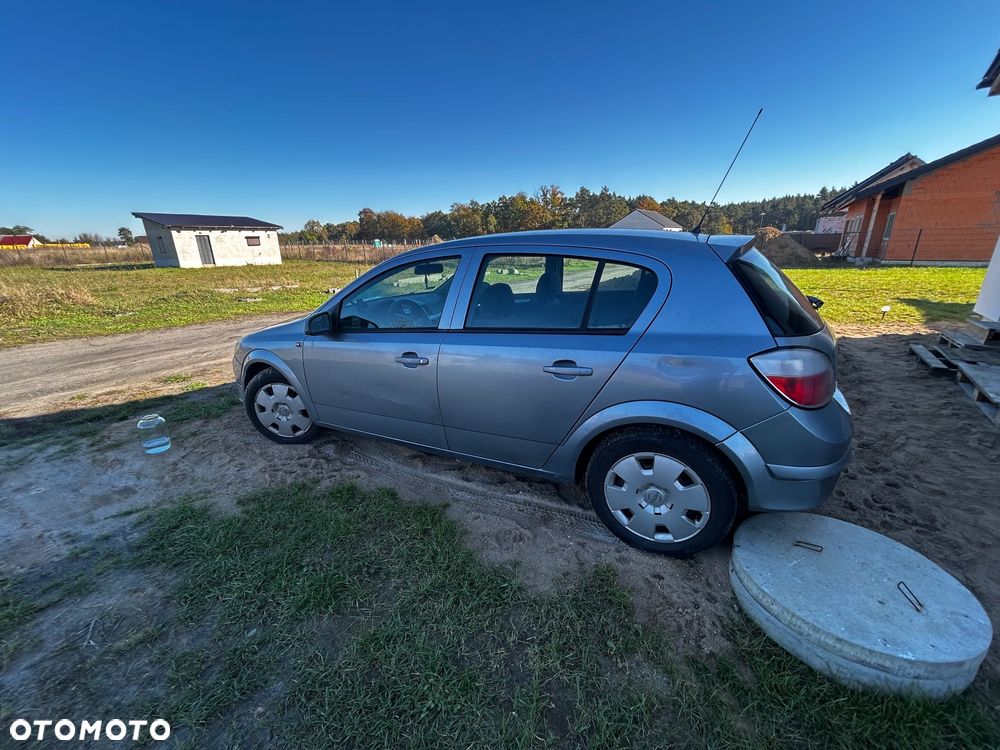 Opel Astra III 1.7 CDTI Elegance - 9