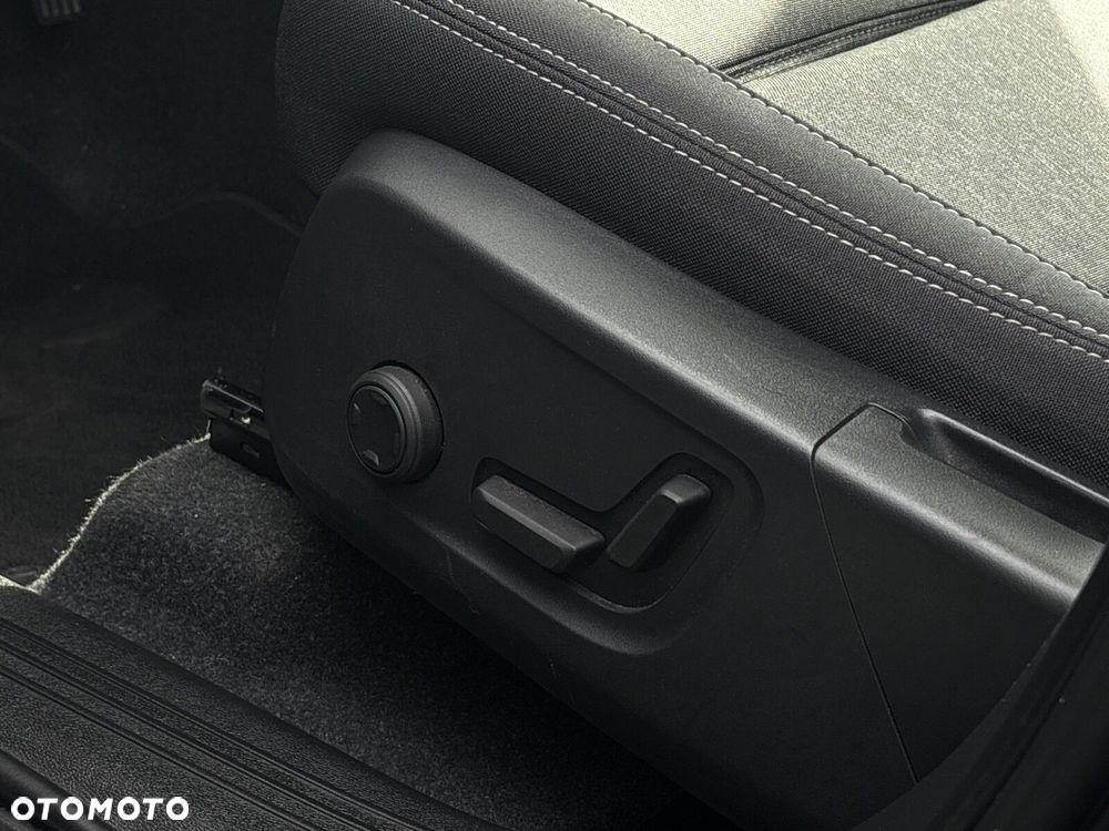 Volvo XC 40 T5 Plug-In Hybrid Plus Bright - 11