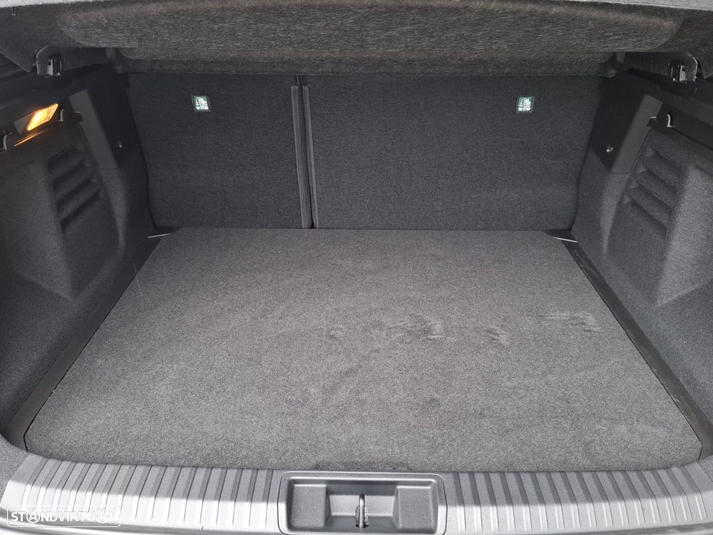 Mitsubishi Grandis 1.3 DI-T Intense 7DCT - 23