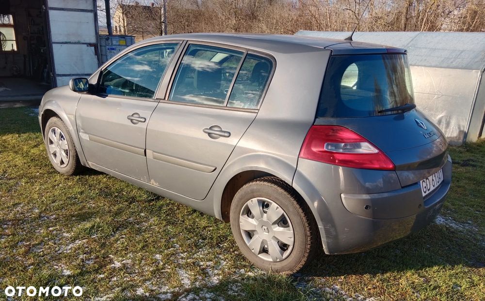 Renault Megane 1.6 16V Confort Authentique - 5