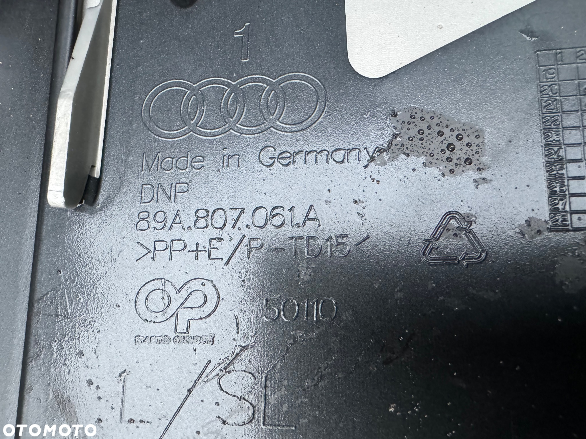 ZDERZAK PRZÓD PRZEDNI AUDI Q4 E-TRON GRILL RAMKA LISTWA NAROŻNIK PRAWY LEWY SPOILER DÓŁ KRATKA  89A807725A 89A807438 89A807437 89A807061A 89A807683 89A807733 89A853653A ORYGINAŁ - 20