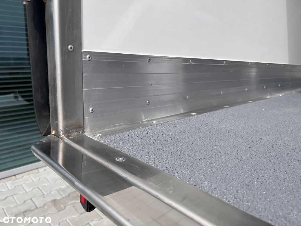 Iveco OD RĘKI,OD ZARAZ,IZOTERMA STWORZONA DO CIĘŻKIEJ PRACY!!! - 39