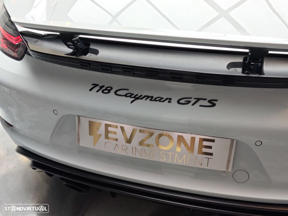 Porsche 718 Cayman GTS 4.0 - 27