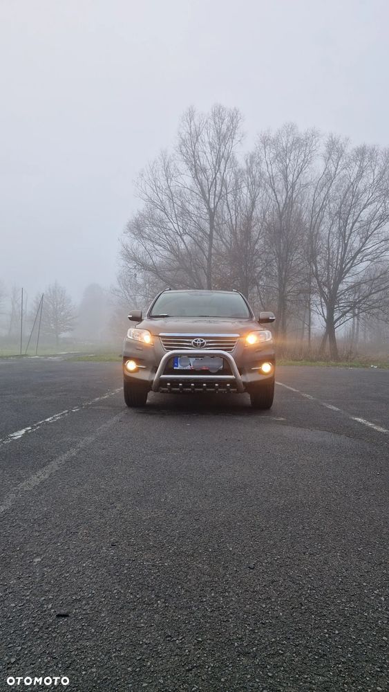 Toyota RAV4 2.0 VVT-i Prestige NAVI MS - 10