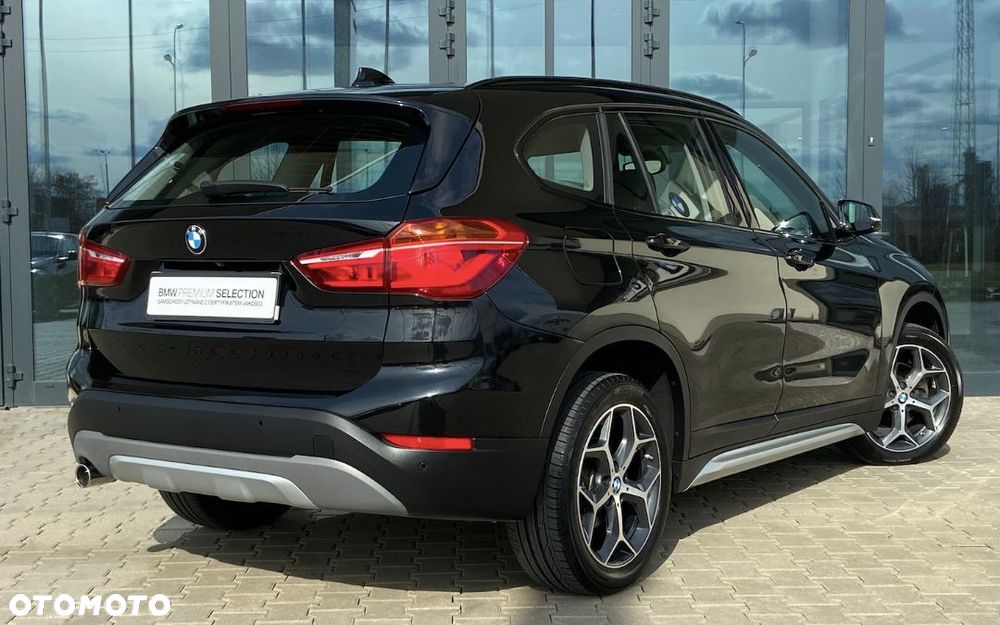 BMW X1 sDrive18d xLine sport - 13