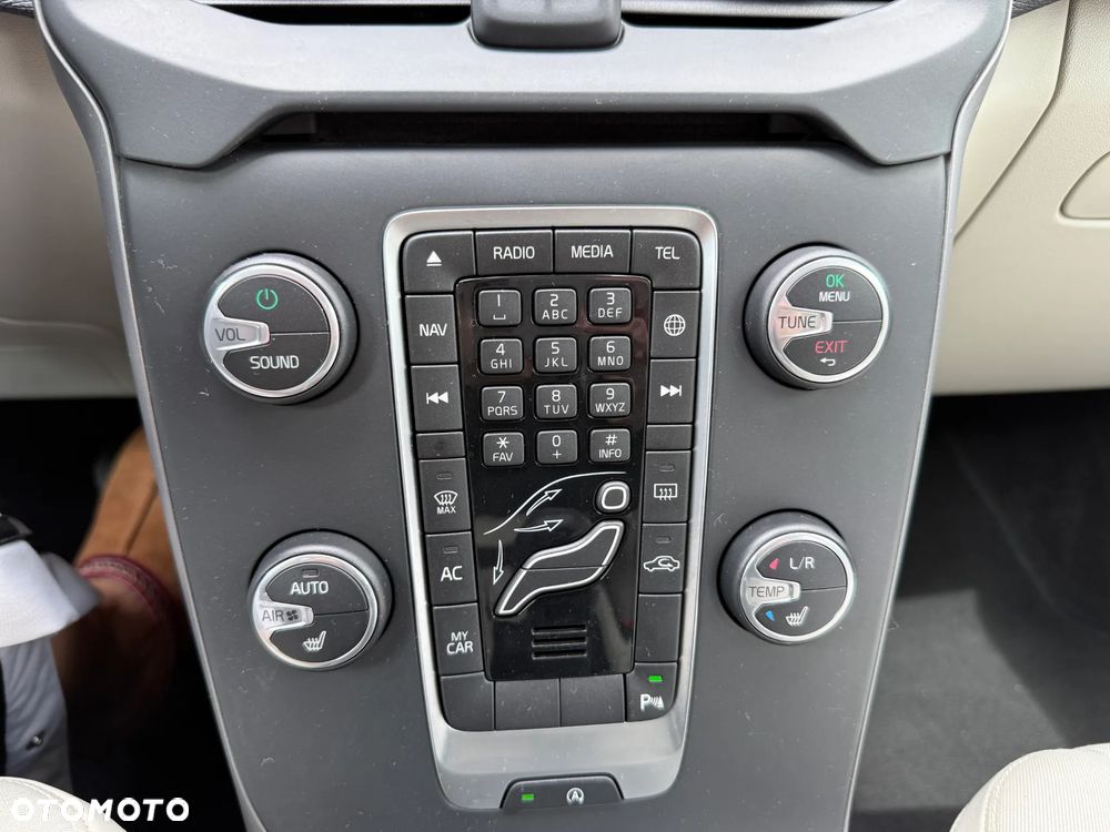 Volvo V40 T4 Kinetic - 5