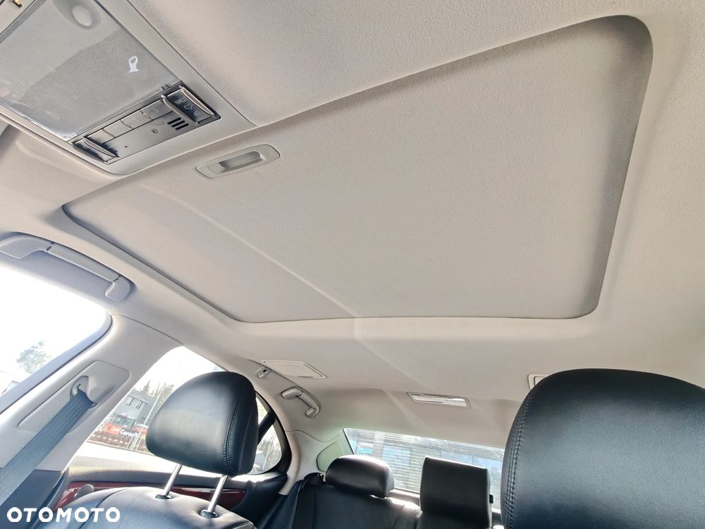 Lexus LS - 33