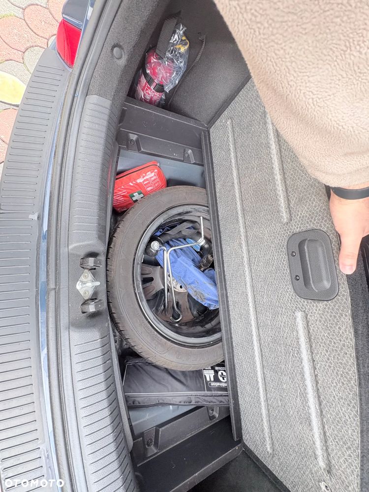 Hyundai i30 1.4 T-GDI DCT Premium - 26