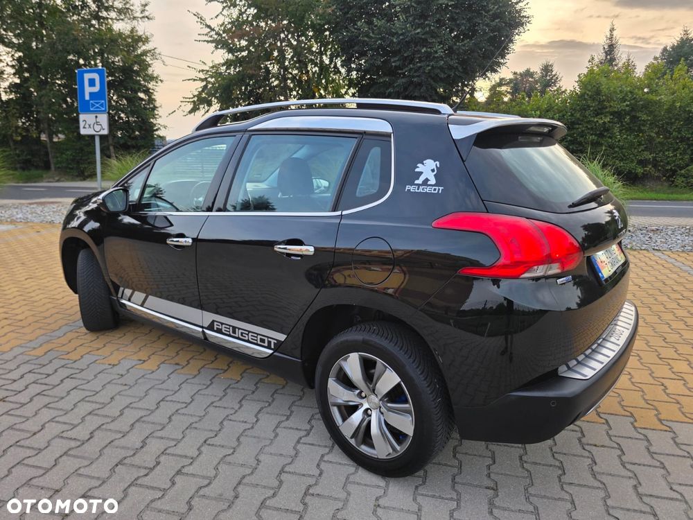 Peugeot 2008 - 10