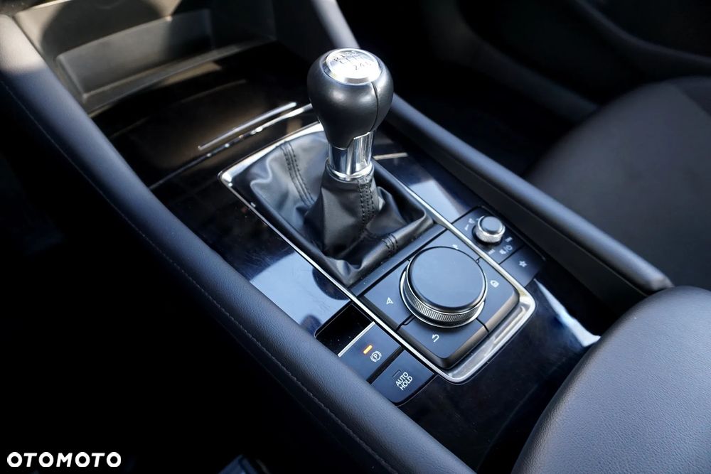 Mazda 3 - 17