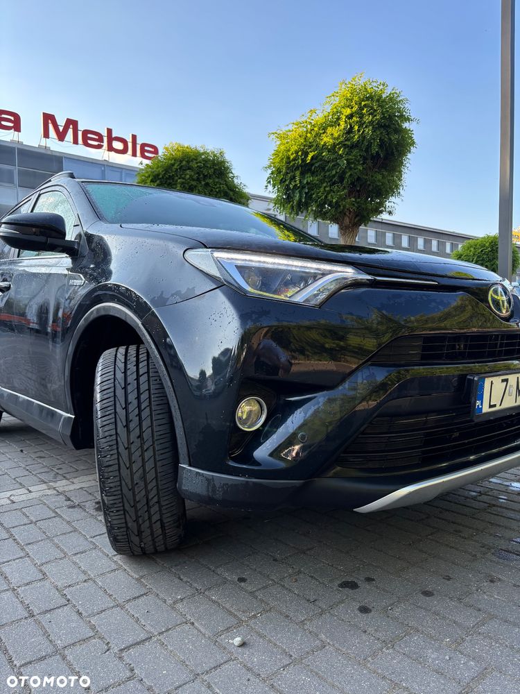 Toyota RAV4 Hybrid Premium 4x4 - 2