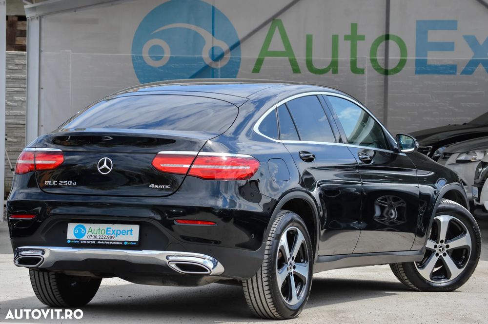 Mercedes-Benz GLC Coupe 250 d 4MATIC - 17