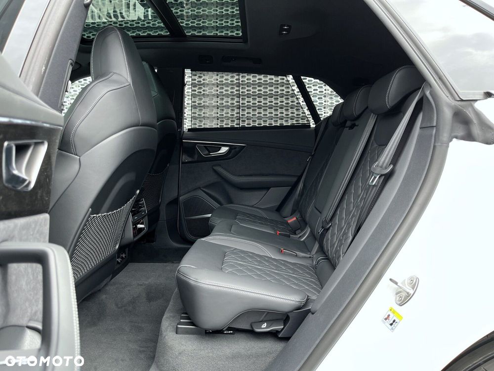 Audi Q8 - 20
