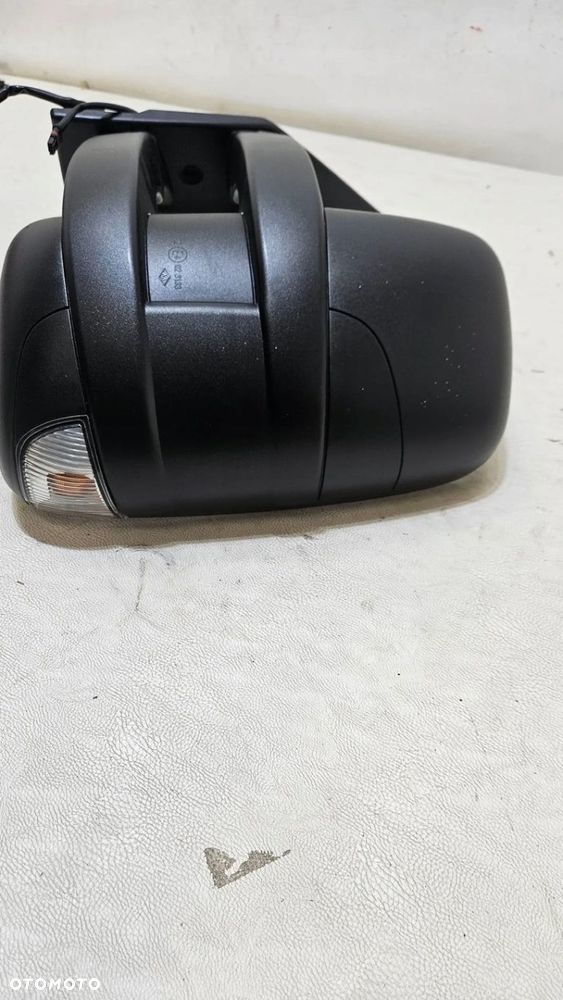 LUSTERKO LEWE DŁUGIE IVECO DAILY 8PIN 2014 - 10