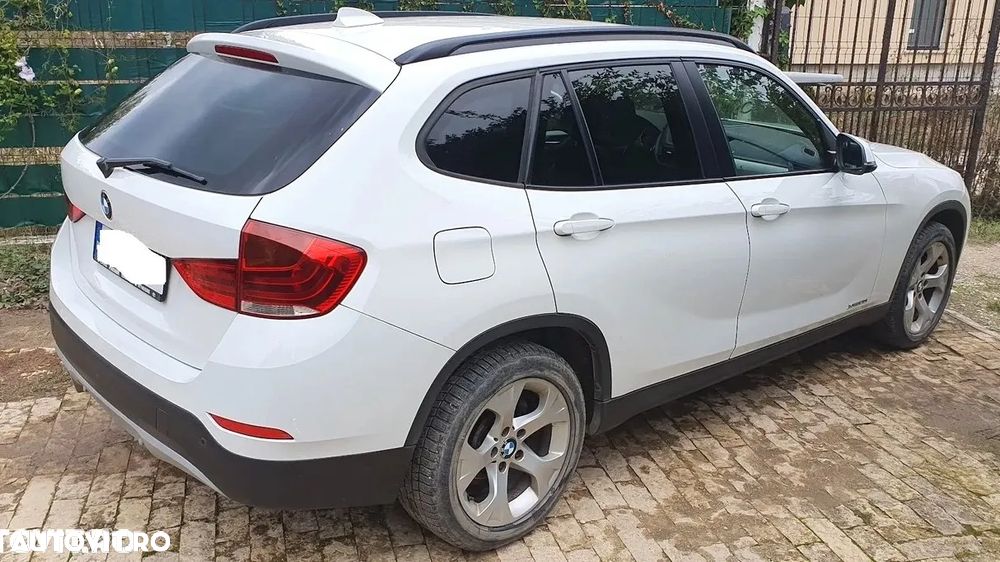 BMW X1 sDrive20i Aut. Sport Line - 7