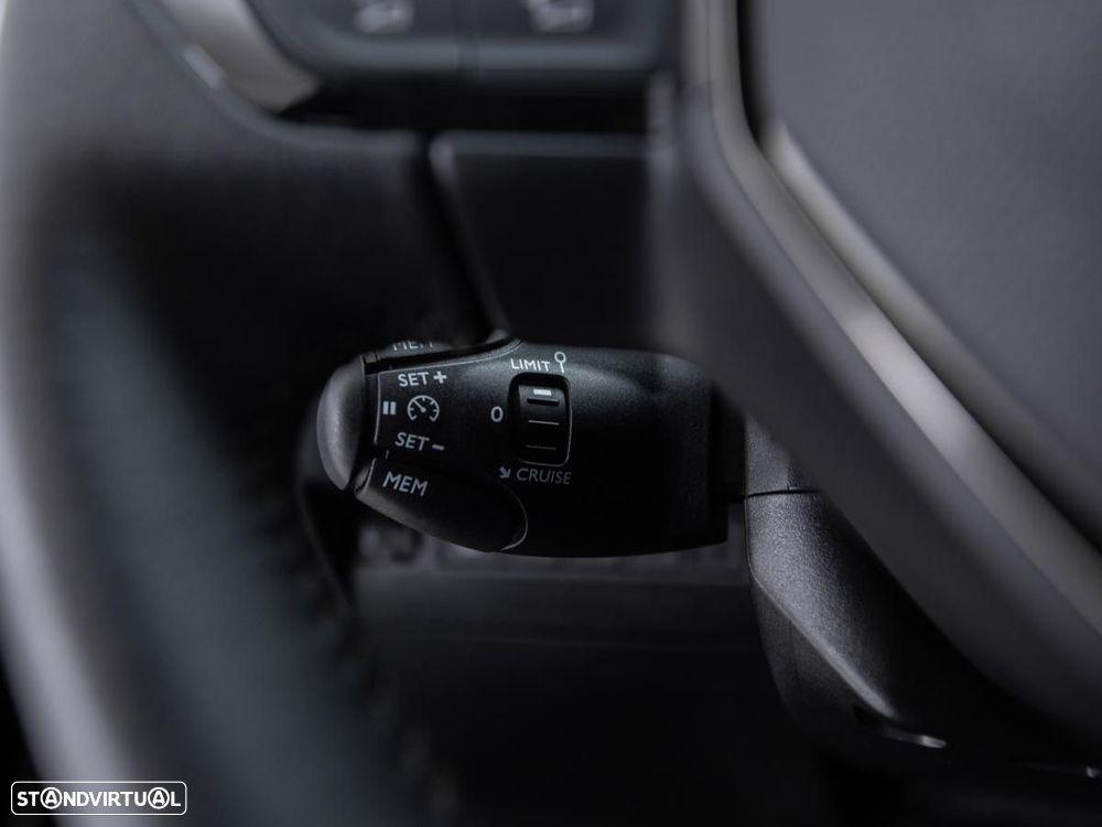 Peugeot 208 1.2 PureTech Active Pack - 14