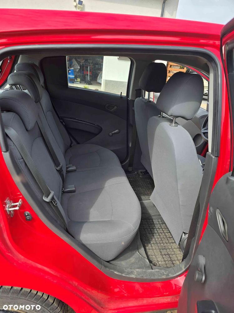 Chevrolet Spark 1.0 - 10