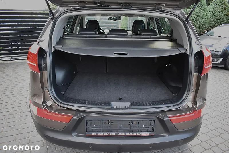 Kia Sportage 2.0 CVVT 4WD Automatik Vision - 24