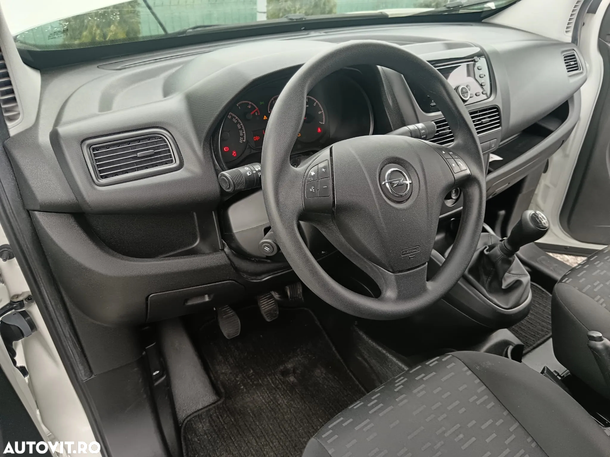 Opel Combo - 13