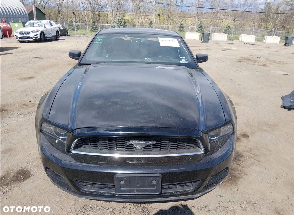 Ford Mustang 3.7 V6 Premium - 2