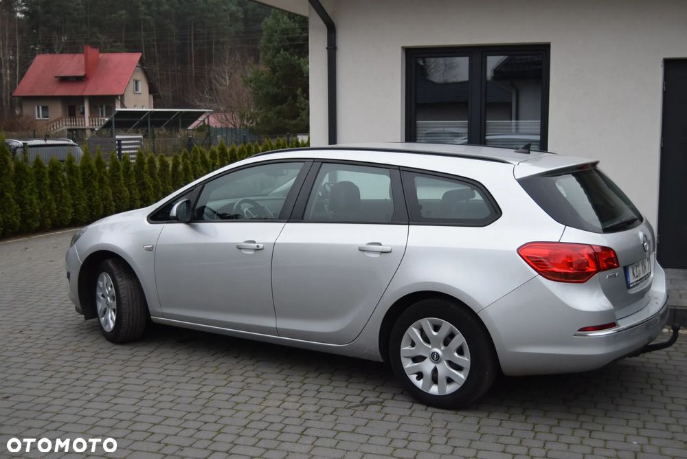 Opel Astra 1.7 CDTI DPF Active - 11