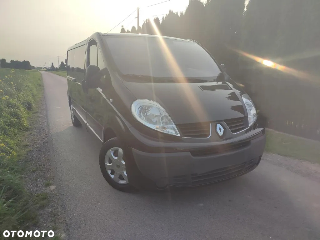 Renault Trafic - 18