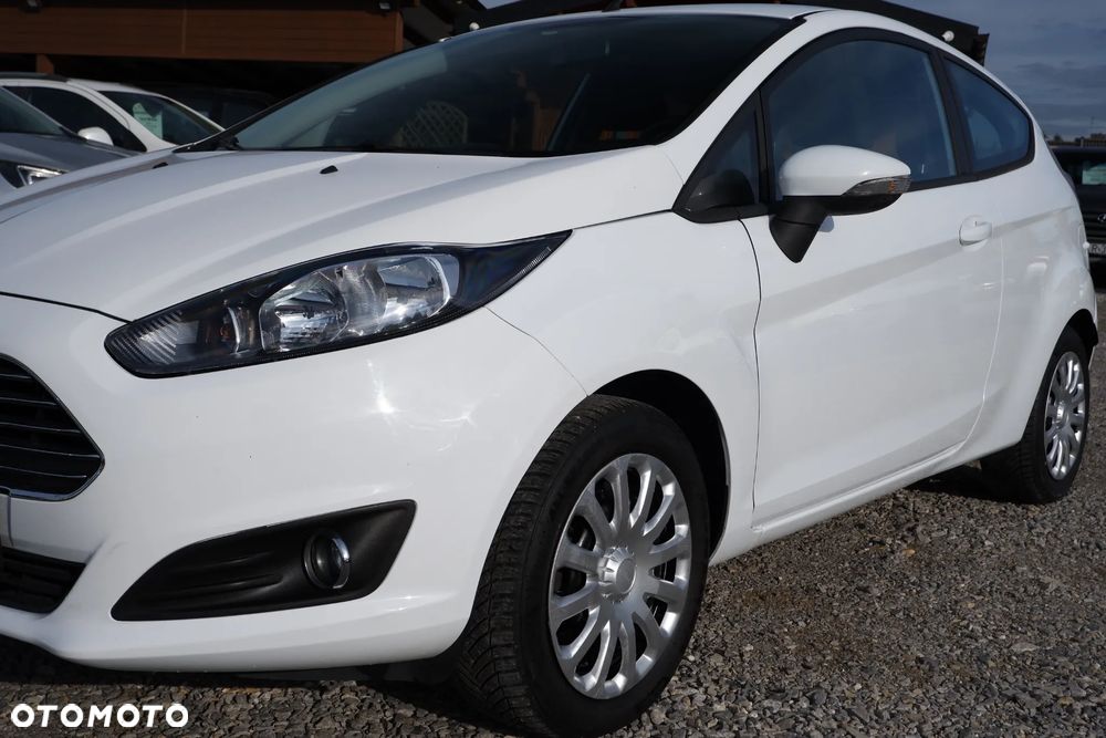 Ford Fiesta 1.25 Ambiente - 30