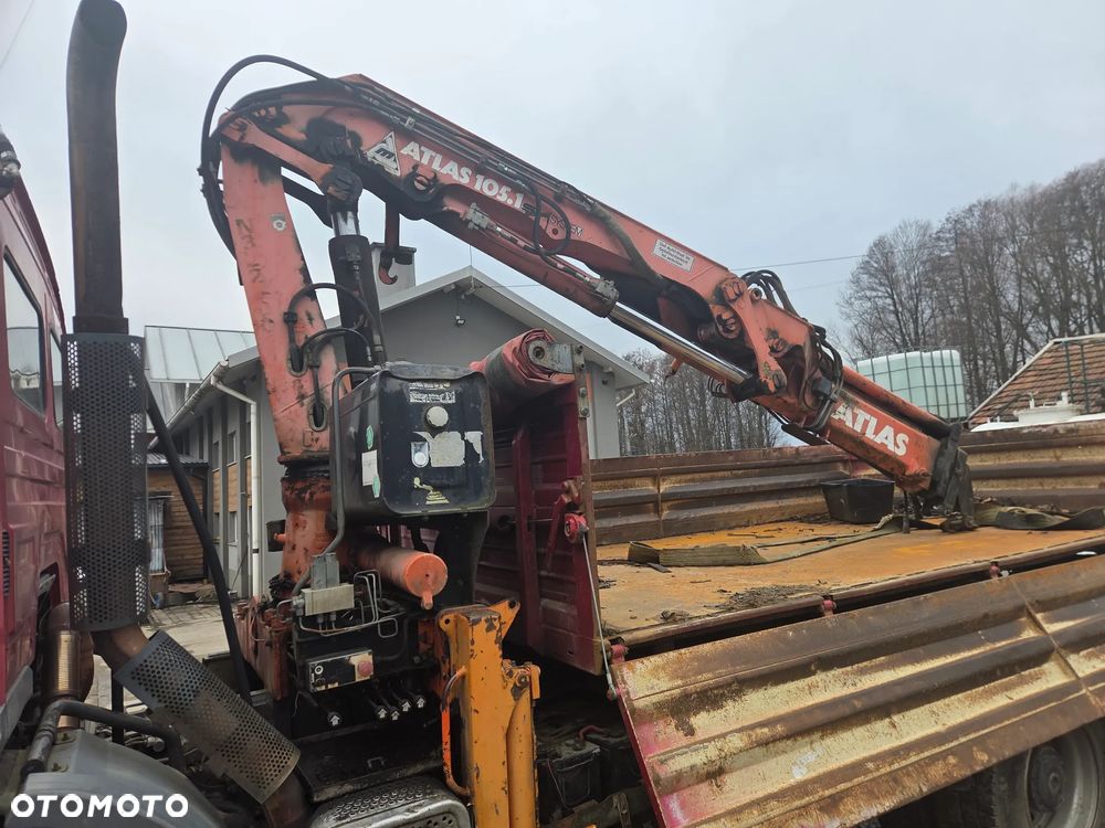 Mercedes-Benz 1828 - 6