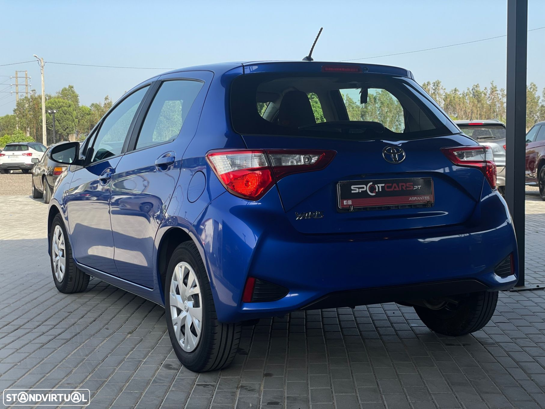 Toyota Yaris 1.0 VVT-i - 6